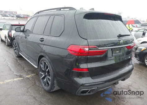 2022 BMW X7 xDrive40I z USA, uszkodzony, nr VIN 5UXCW2C08N9J22397
